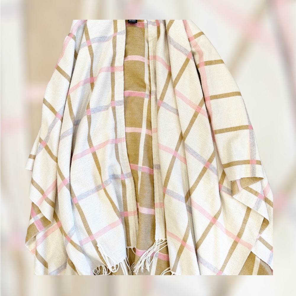 SWEATER BLANKET